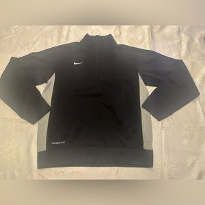 Nike Therma-fit women’s 1/4 zip long sleeve pullover- large